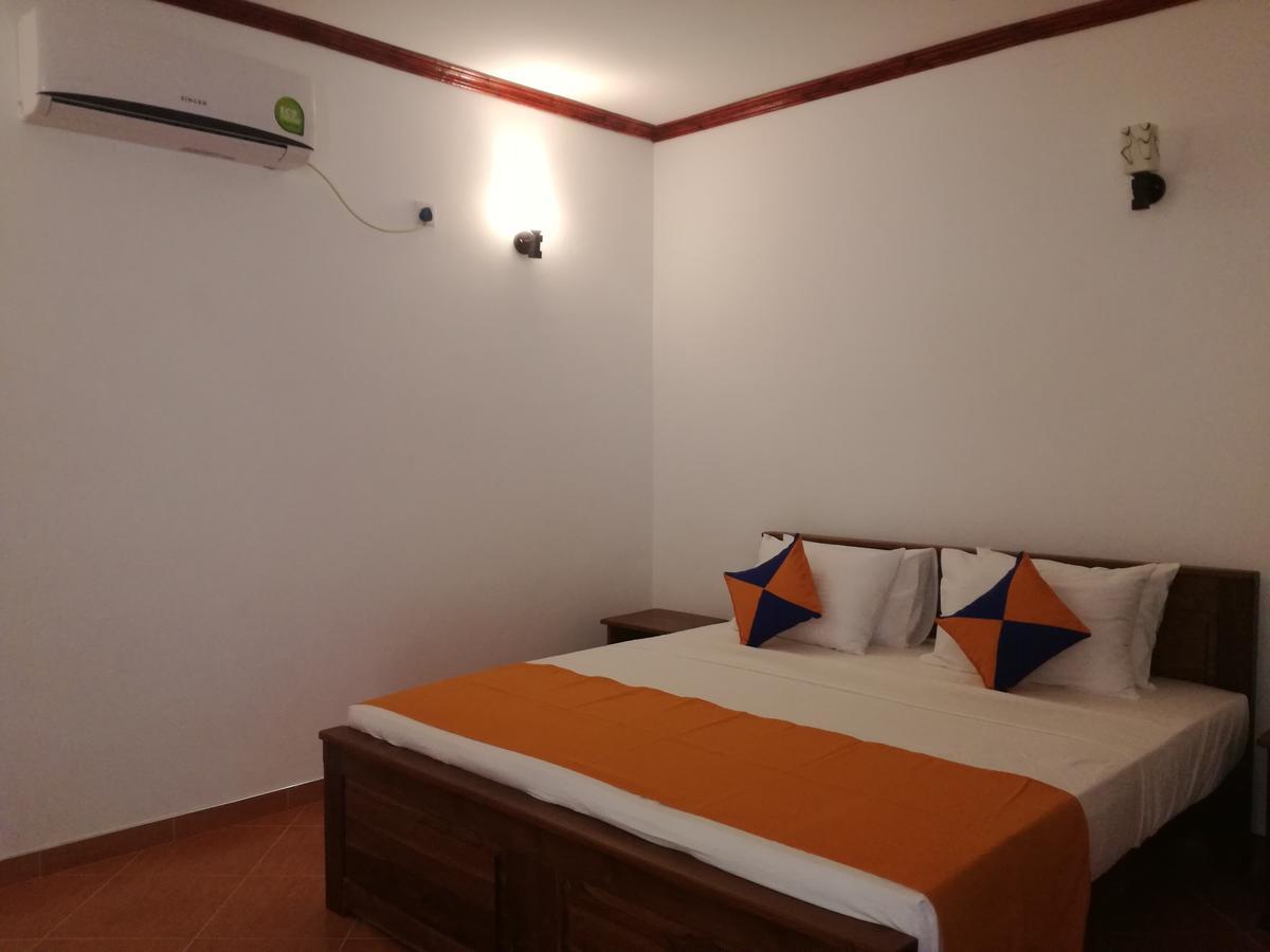 Mathews Holiday Resort Habarana Luaran gambar