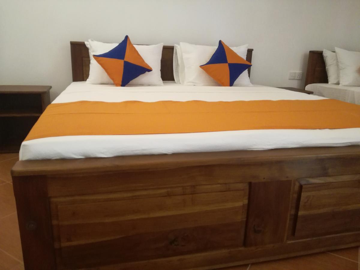 Mathews Holiday Resort Habarana Luaran gambar